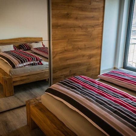 Landhaus Ferienwohnungen Mit Pool Und Wellness Neukirchen-Balbini المظهر الخارجي الصورة